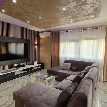 Apartments Adriana Bilice Kültér fotó