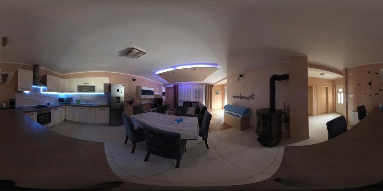 Apartments Adriana Bilice Szoba fotó