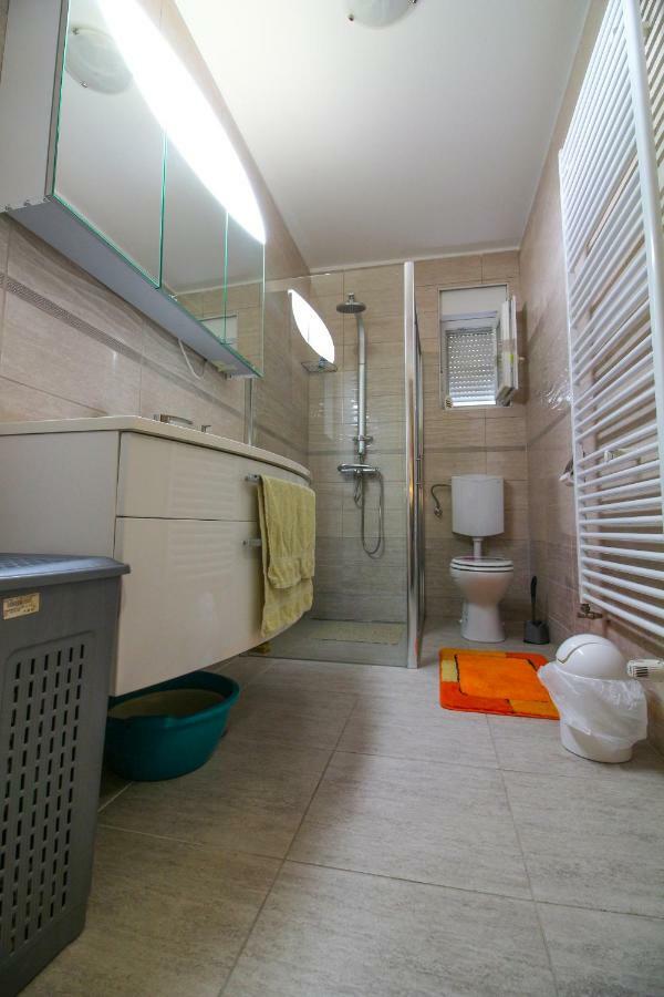 Apartments Adriana Bilice Kültér fotó